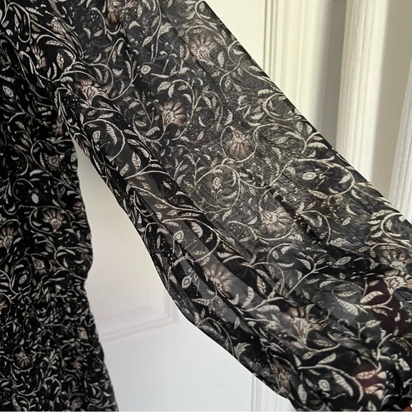 Velvet by Graham & Spencer
 Kirsten Thistle  Print Ruched Waist Dress - Picture 10 of 10